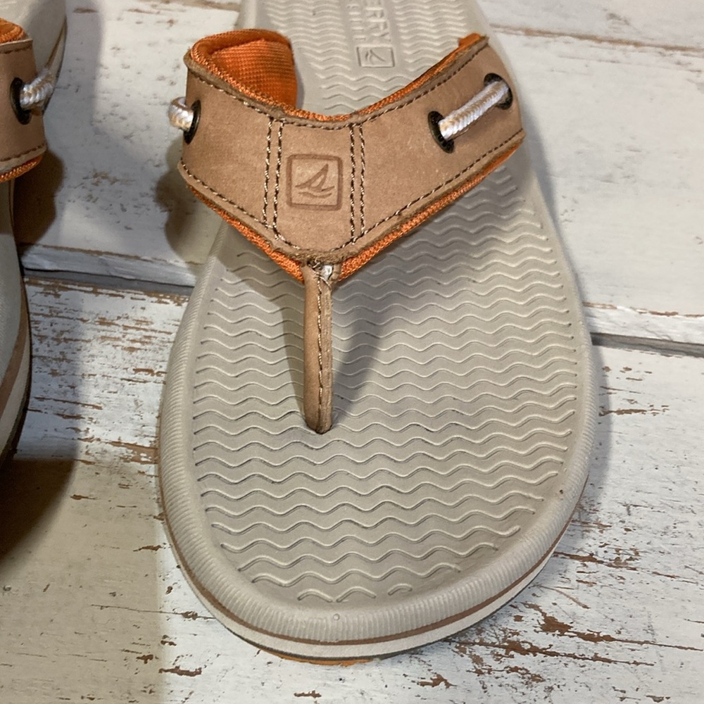 KIDS Sperry Sandals - Picture 3 of 11